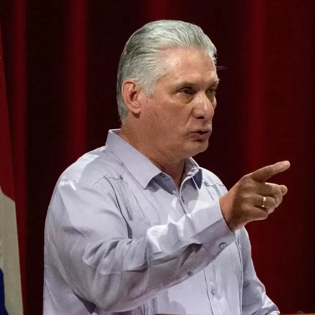 D�az-Canel prometi� una "resistencia inexpugnable" ante la amenaza de tomar Cuba