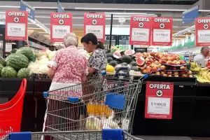 Tras la suba de la nafta, los precios llegan a las g�ndolas con aumentos de hasta 5%