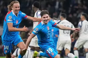 Con un golazo de Juli�n, el Atl�tico Madrid elimin� al Tottenham y se cruzar� con Barcelona