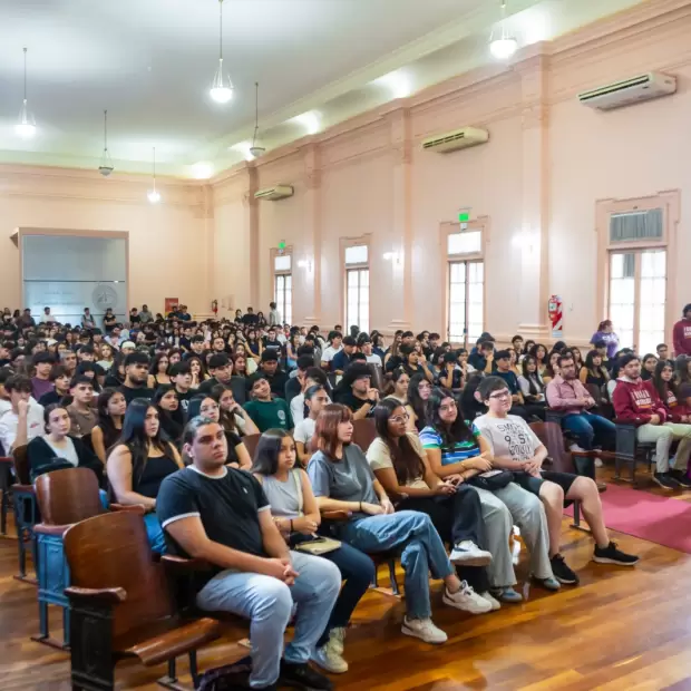 La UNCA dio la bienvenida a m�s de 7000 ingresantes