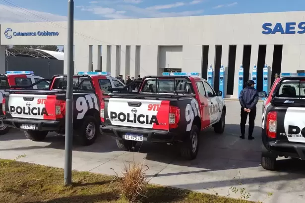 Robaron motos de polic�as en el SAE 911: las encontraron en un terreno bald�o