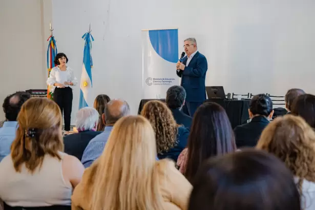 META: el plan estrat�gico para transformar el aprendizaje en Catamarca