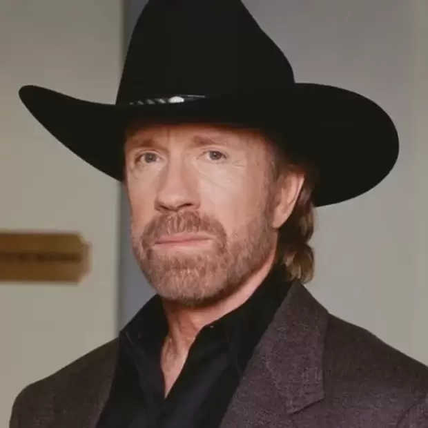 Muri� Chuck Norris, leyenda del cine y las artes marciales