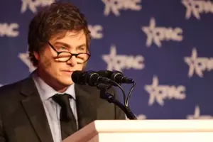 Milei prometi� "exterminar la inflaci�n" en Argentina para 2027