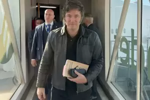 Traves�a presidencial: escala estrat�gica en Canarias y regreso a Buenos Aires tras la visita a Budapest