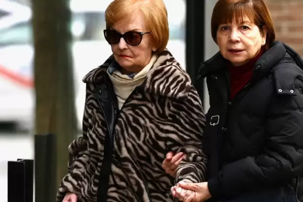 Isabel Per�n desde Madrid: "Me alegro mucho que extra�en los viejos tiempos"