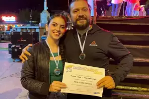 Zamba catamarque�a a la final nacional: el logro de Arga�araz y Sosa