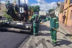 Avenida Mariano Moreno: avanza la pavimentaci�n para mejorar la circulaci�n en la Capital