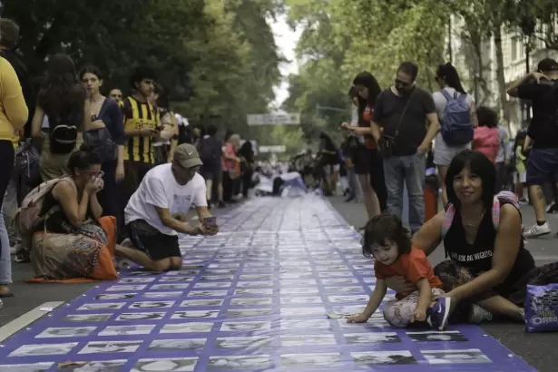 A 50 a�os del golpe, el pa�s se moviliza: habr� marchas por Memoria, Verdad y Justicia