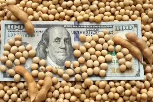 Caputo apuesta a exportaciones por hasta US$42.000 millones para sostener la econom�a