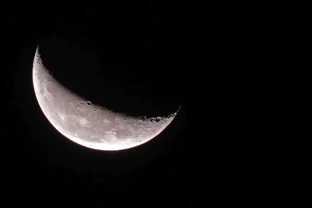 Luna creciente de marzo: cu�ndo es y c�mo influye en el cuerpo, mente y h�bitos cotidianos