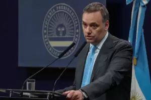 Adorni se defendi� tras el esc�ndalo y asegur� que "no tiene nada que esconder"