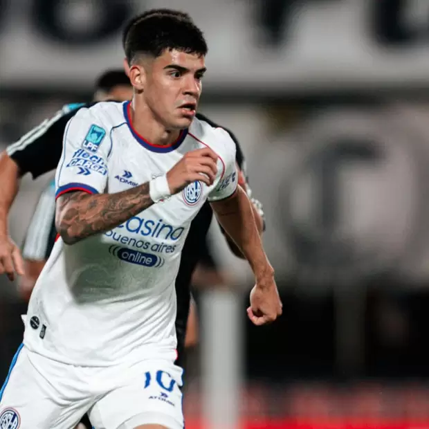 San Lorenzo rescat� un empate ante Riestra en el debut de Gustavo �lvarez como DT