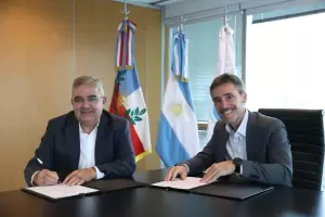 Catamarca firm� convenio con el CFI para evaluar el impacto de la miner�a en los r�os del oeste