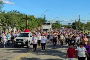 Peregrinaci�n en Catamarca: una multitud camin� en el inicio de la Semana Santa