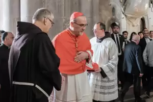 Esc�ndalo en Jerusal�n: impiden celebrar el Domingo de Ramos en el Santo Sepulcro