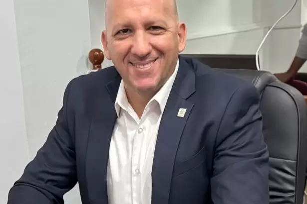 Perea Ansinelli impulsa la gratuidad del transporte para salud y educaci�n