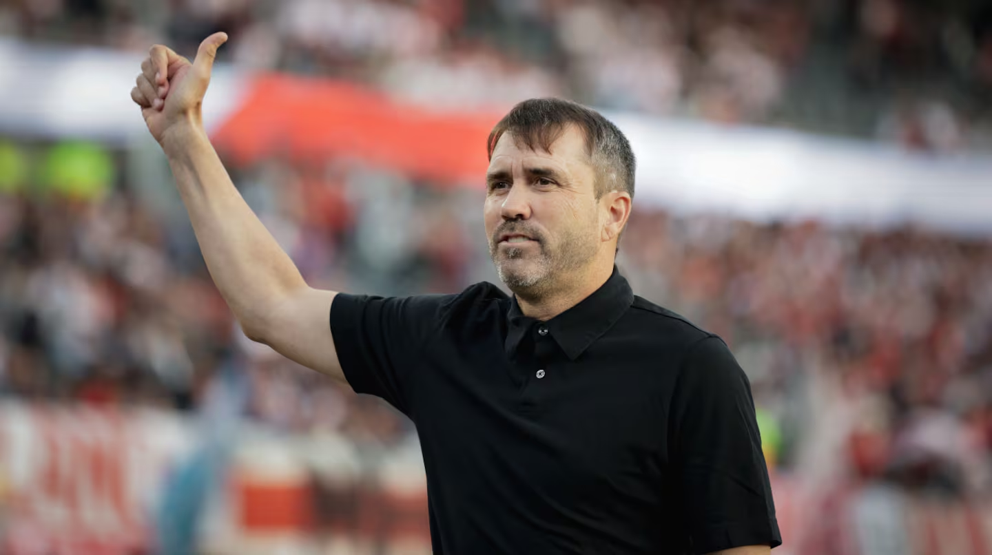 Coudet confirmó que la salida de 15 jugadores de River fue una decisión institucional