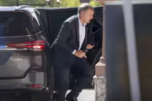 Esc�ndalo patrimonial: Adorni se guarda y cancela la conferencia de prensa de hoy