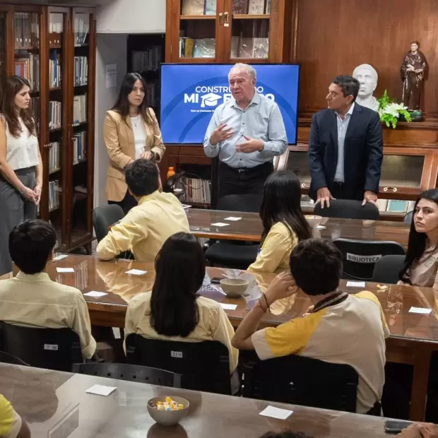 Comenz� en la Biblioteca del Senado el programa de orientaci�n vocacional