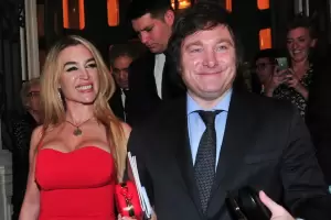 Milei le cantar� un blues a F�tima Fl�rez en el desfile solidario: �cu�ndo ser�?