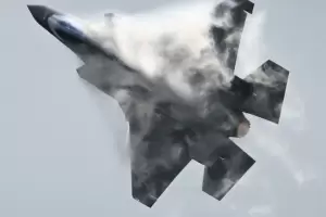 Contra reloj: Teher�n y Washington buscan al piloto de un caza de EE.UU. derribado por Ir�n