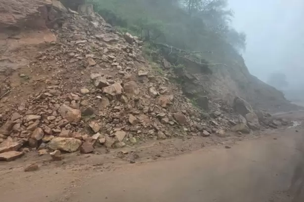 Lluvias complican la circulaci�n: rutas cerradas y sectores intransitables en Catamarca