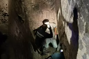 Catamarca: un joven motociclista cay� en un canal de riego y fue hospitalizado