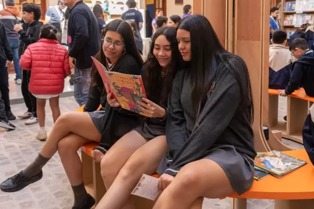 La Biblioteca Julio Herrera lanza CALA, un club de lectura para adolescentes
