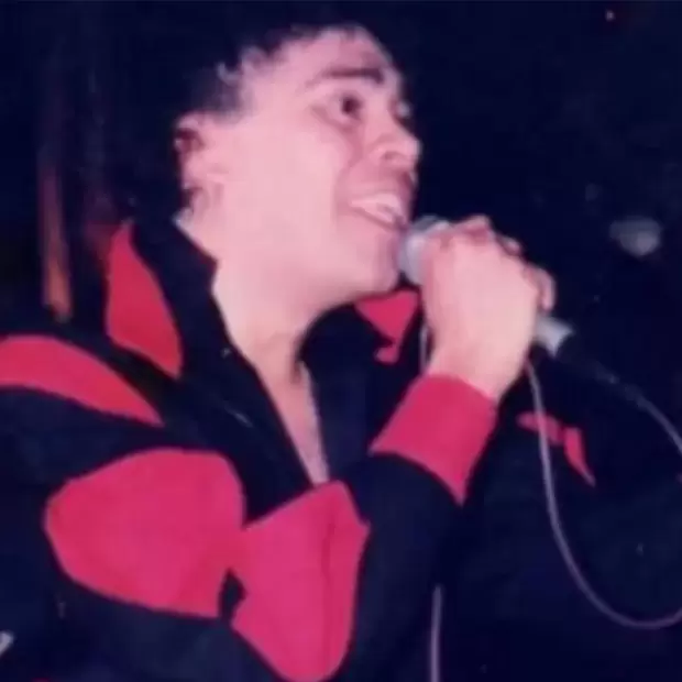 La Mona y una foto para la historia: a 42 a�os de su debut solista, una fotaza