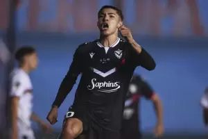 V�lez aplast� a Deportivo Armenio y avanz� en la Copa Argentina