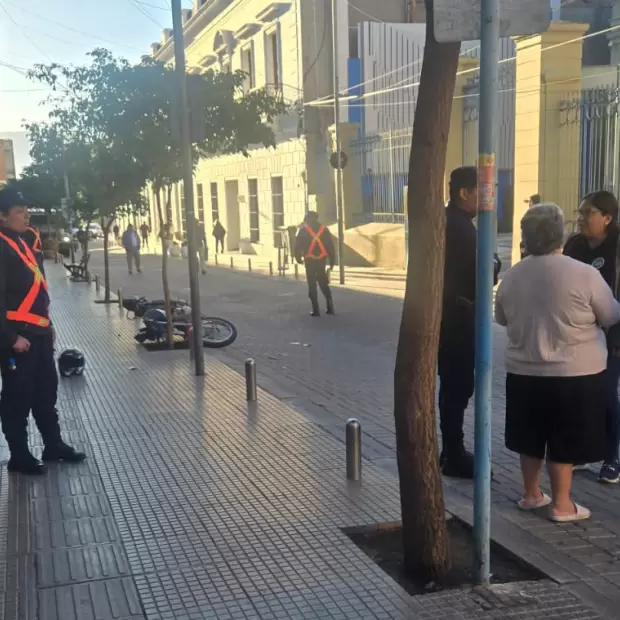 Motociclista result� lesionado en un siniestro frente a la Corte de Justicia