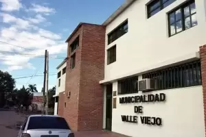 Valle Viejo abri� un sumario interno por el uso de un cami�n municipal en un predio privado de Capital
