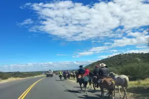 Jinetes de la Virgen del Valle: m�xima precauci�n en el tr�nsito por las rutas