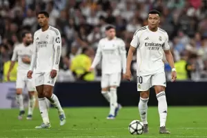 Real Madrid empat� con Girona y le dej� servida La Liga a Barcelona
