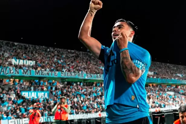 Belgrano le gan� a Aldosivi em C�rdoba y sigue prendido en la pelea