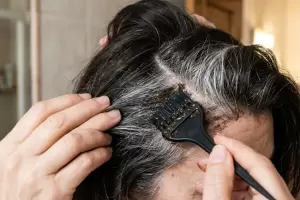 El incre�ble truco casero para eliminarlas y recuperar el color de tu pelo
