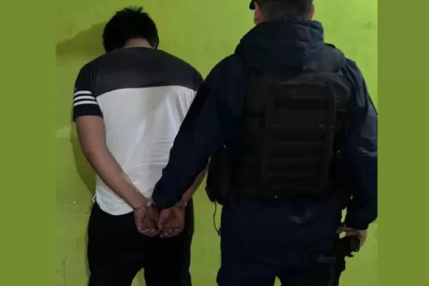 Un detenido por agredir f�sicamente a una adolescente de 16 a�os