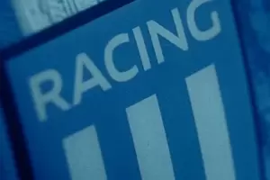 Oficial: as� ser� la nueva camiseta de Racing