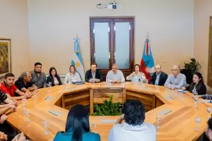 Jalil se re�ne con dirigentes de la Liga Catamarque�a de F�tbol