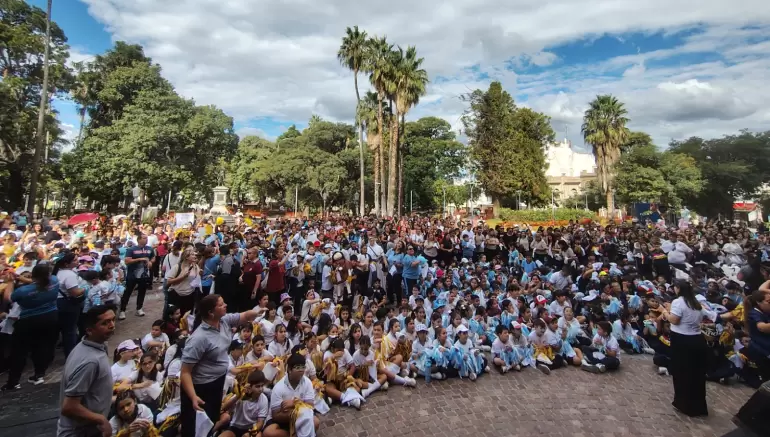 fiestas marianas abril 2026 primaria