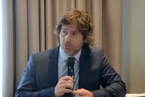 Mahiques oficializ� a su hermano como jefe de Gabinete de Asesores