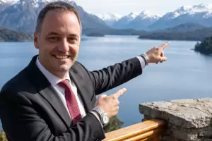 Adornigate suma un nuevo foco de pol�mica por su estad�a en Bariloche