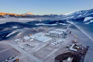 Miner�a sancion� a Zijin-Liex con una multa de $254 millones por el derrame de salmuera