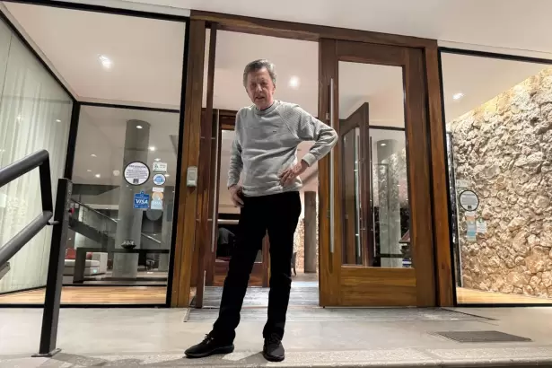 Palito ya est� en Catamarca y promete una noche de emoci�n, recuerdos y canciones inolvidables