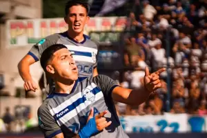 Gimnasia super� a Estudiantes de R�o Cuarto y se meti� en zona de clasificaci�n