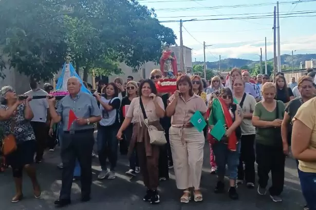 Emotivo cierre de las fiestas patronales en honor a San Expedito