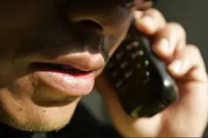 El Gobierno avanzar� con bloqueo selectivo de celulares en c�rceles federales