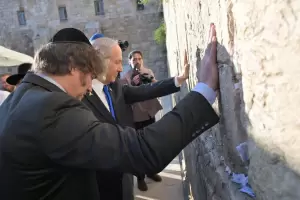 Milei concluye su gira por Israel a pocas horas al filo del final de la tregua