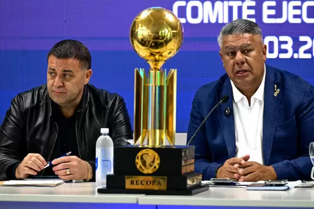 ARCA acus� a "Chiqui Tapia" y Pablo Toviggino de integrar una asociaci�n il�cita fiscal